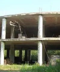 Locale commerciale in Affitto