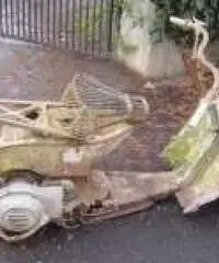 RITIRO Vecchi CICLOMOTORI VESPE E MOTO RITIRO Vecchi CICLOMOTORI VESPE E MOTO