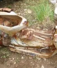 RITIRO Vecchi CICLOMOTORI VESPE E MOTO RITIRO Vecchi CICLOMOTORI VESPE E MOTO