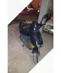 Scooter Aprilia SR 50 Scooter Aprilia SR 50