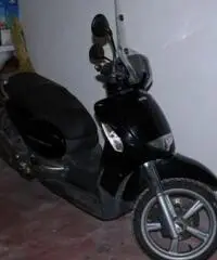 APRILIA Scarabeo tipo veicolo Scooter cc 250