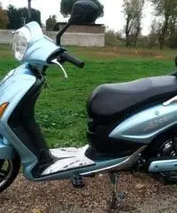 scooter elettrico grigio satinato ultimo modello digitale no assicuraz