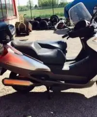 HONDA tipo veicolo Scooter cc 250