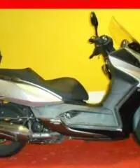 KYMCO Downtown 300i ABS Grigio - 34281 KYMCO Downtown 300i ABS Grigio - 34281