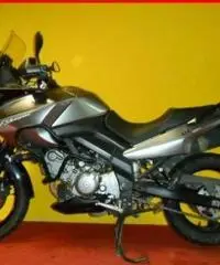 SUZUKI V-Strom DL 650 Grigio - 78305 SUZUKI V-Strom DL 650 Grigio - 78305