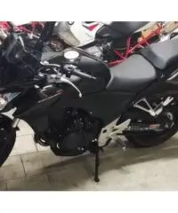 VENDO PER INUTILIZZO HONDA CBF 500 NERA COME NUOVA VENDO PER INUTILIZZO HONDA CBF 500 NERA COME NUOVA