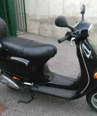 Vendo Vespa 125 ET4