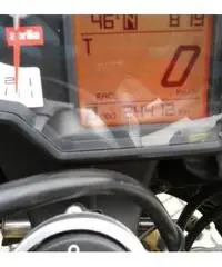 APRILIA TUONO V4 R
