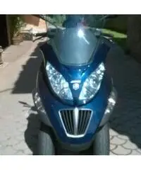 PIAGGIO MP3 400