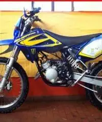 SHERCO 50 Enduro BLU GIALLO - 12800 SHERCO 50 Enduro BLU GIALLO - 12800