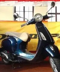 VESPA Primavera 125 Blu - 5130 VESPA Primavera 125 Blu - 5130