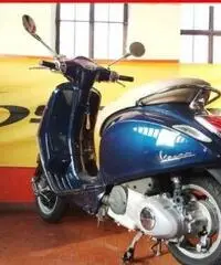 VESPA Primavera 125 Blu - 5130 VESPA Primavera 125 Blu - 5130