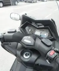 YAMAHA T-MAX530 - edizione limitata BLACK MAX