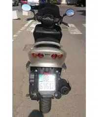 MBK Skyliner 150 del 2001 uguale a Yamaha Majesty MBK Skyliner 150 del 2001 uguale a Yamaha Majesty