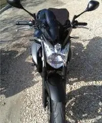 YAMAHA 600 NAKED