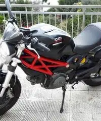 Ducati Monster 796 praticamente nuova Ducati Monster 796 praticamente nuova