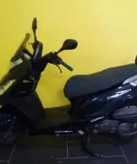 KYMCO Dink 200 ...