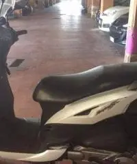 SYM SYMPHONY 125 Bianco