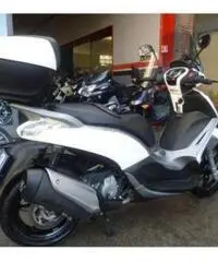 PIAGGIO Beverly 350 Sport Touring i.e. ABS