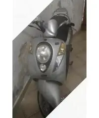 Sym mio 100