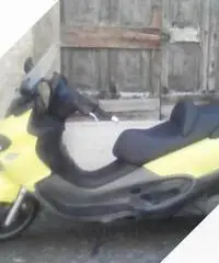 Piaggio x9 500
