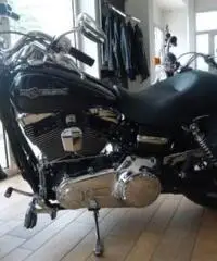 HARLEY DAVIDSON Dyna Super Glide tipo veicolo Custom cc 1600 HARLEY DAVIDSON Dyna Super Glide tipo veicolo Custom cc 1600