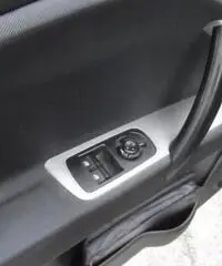 Alfa Romeo MiTo 1.6 JTDm-2 120CV Distinctive