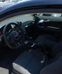 AUDI A3 1.6 16V FSI Ambition AUDI A3 1.6 16V FSI Ambition