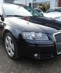 AUDI A3 2.0 16V TDI Ambition AUDI A3 2.0 16V TDI Ambition