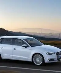 AUDI A3 SPB 1.6 TDI S tronic Sport