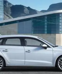 AUDI A3 SPB 1.6 TDI S tronic Sport