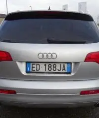 AUDI Q7 3.0 V6 TDI 233CV quattro tiptronic