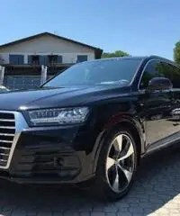 AUDI Q7 3.0 TDI 272CV quattro tiptronic S-LINE FULL OPTIOL AUDI Q7 3.0 TDI 272CV quattro tiptronic S-LINE FULL OPTIOL