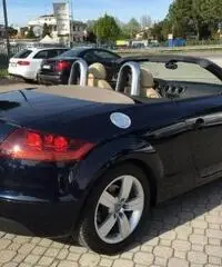 AUDI TT Roadster 2.0 TFSI 38.000 km.