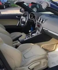 AUDI TT Roadster 2.0 TFSI 38.000 km.