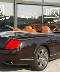 BENTLEY Continental GTC MULLINER PACK - 45.000 Km. BENTLEY Continental GTC MULLINER PACK - 45.000 Km.