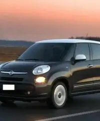 FIAT 500L 1.3 Multijet 85 CV Pop Star FIAT 500L 1.3 Multijet 85 CV Pop Star