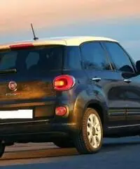 FIAT 500L 1.3 Multijet 85 CV Lounge FIAT 500L 1.3 Multijet 85 CV Lounge