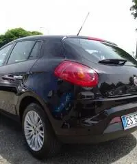 FIAT Bravo 1.6 MJT 120 CV DPF Dualogic Easy FIAT Bravo 1.6 MJT 120 CV DPF Dualogic Easy
