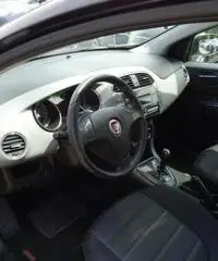 FIAT Bravo 1.6 MJT 120 CV DPF Dualogic Easy FIAT Bravo 1.6 MJT 120 CV DPF Dualogic Easy