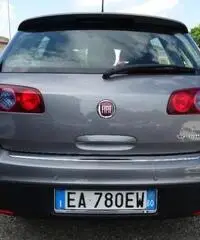 FIAT Croma 1.8 Mpi 16V Active FIAT Croma 1.8 Mpi 16V Active
