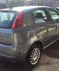 FIAT Grande Punto 1.4 GPL 5 porte Dynamic IDEALE NEOPATENTATO FIAT Grande Punto 1.4 GPL 5 porte Dynamic IDEALE NEOPATENTATO