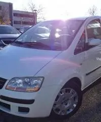 FIAT Idea 1.9 Multijet Active FIAT Idea 1.9 Multijet Active