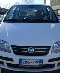 FIAT Idea 1.9 Multijet Active FIAT Idea 1.9 Multijet Active