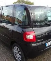 FIAT Multipla 1.6 16V Natural Power Emotion FIAT Multipla 1.6 16V Natural Power Emotion