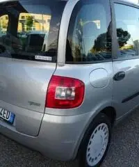 FIAT Multipla 1.6 16V Natural Power Dynamic FIAT Multipla 1.6 16V Natural Power Dynamic