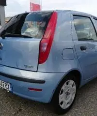FIAT Punto 1.2 5 porte Active Natural Power FIAT Punto 1.2 5 porte Active Natural Power