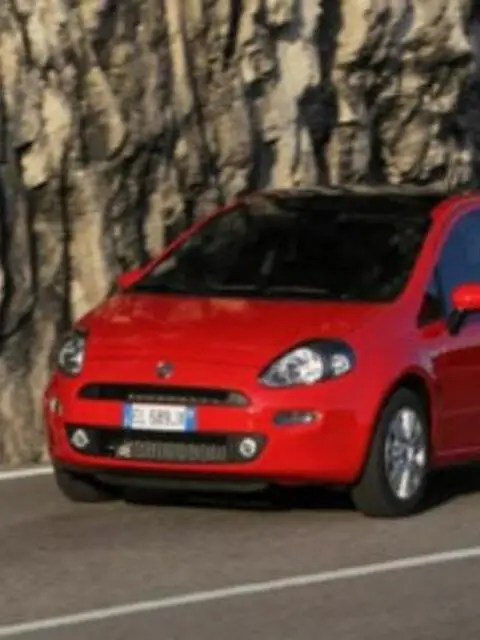 FIAT Punto 1.2 8V 5 porte Street FIAT Punto 1.2 8V 5 porte Street