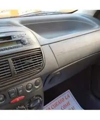 FIAT Punto 1.2i cat 3 porte KM CERTIF. volendo ANCHE GPL FIAT Punto 1.2i cat 3 porte KM CERTIF. volendo ANCHE GPL