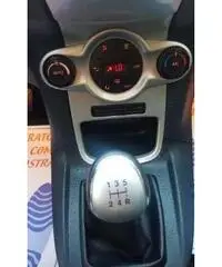 FORD Fiesta 1.2 81cv 60kw 5p. Tit. GARANZIA KM CERTIFICATI